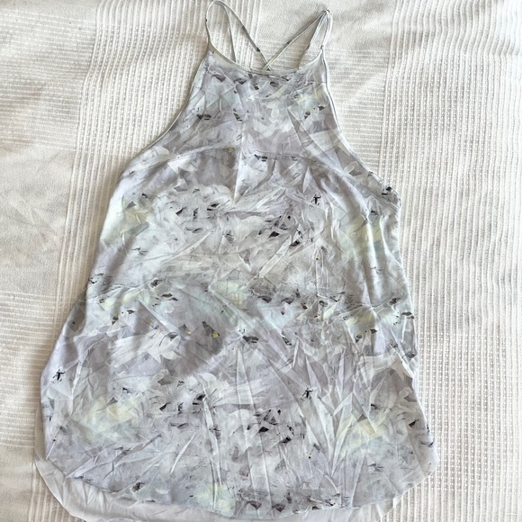 Lululemon multicolor halter top size 8 / 6 - Picture 1 of 9